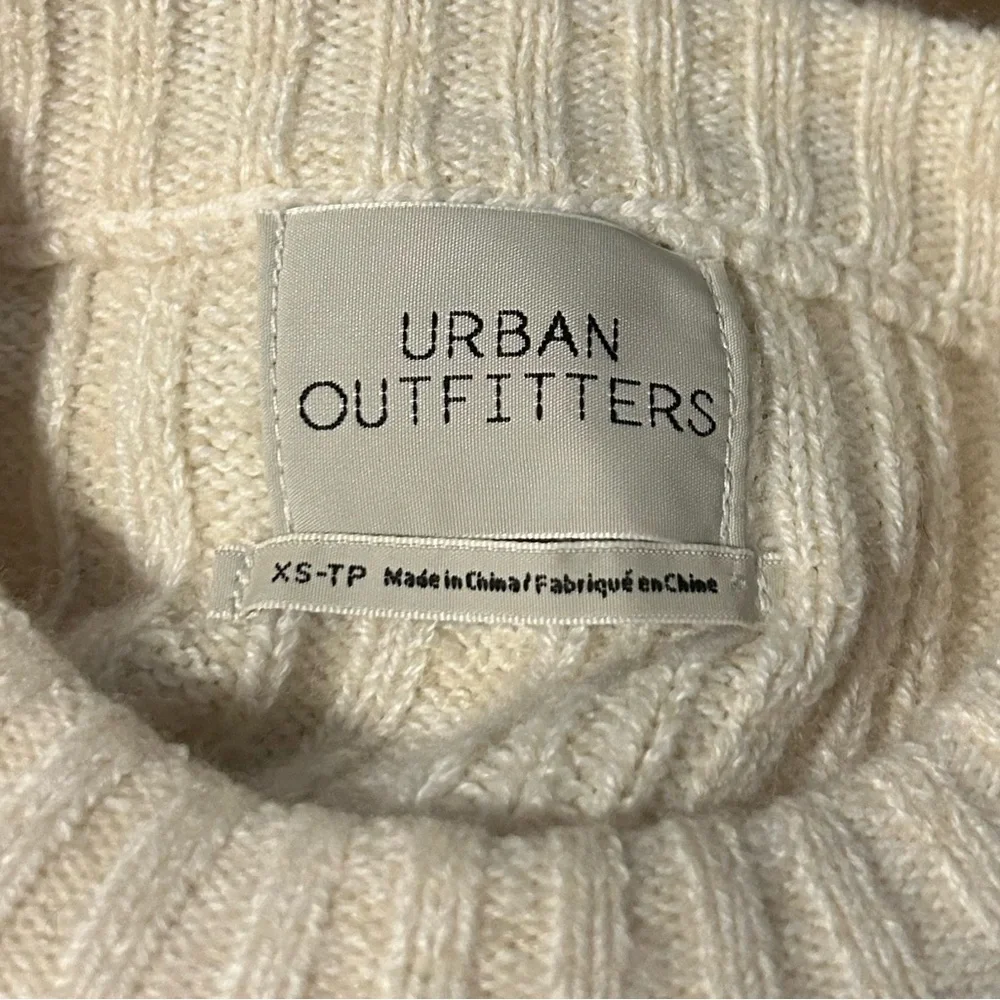 Urban Outfitters Snuggle Up Striped Pullover Sweater Sz XS Cream Red Cozy Fuz…